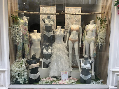 Mère Et Fille Lingerie Magasin De Lingerie à Ussel