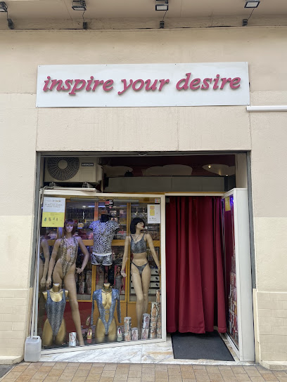 Le Salon, Magasin De Lingerie à Cannes